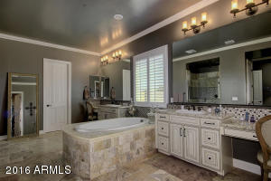 2861 E Fruitvale Ave, Gilbert, AZ 85297 photo 17