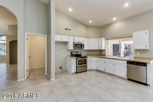 17 E Mountain Sky Ave, Phoenix, AZ 85048 photo 4