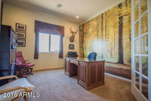 1860 E Appleby Rd, Gilbert, AZ 85298 photo 9