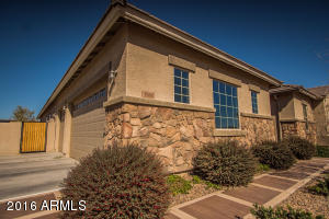 1860 E Appleby Rd, Gilbert, AZ 85298 photo 3
