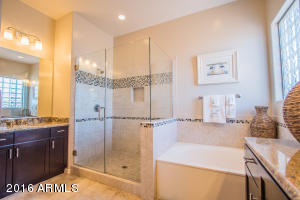 1860 E Appleby Rd, Gilbert, AZ 85298 photo 40