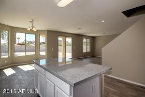 2111 E Phelps Rd, Phoenix, AZ 85022 photo 8