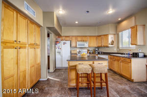 4310 E Cedarwood Ln, Phoenix, AZ 85048 photo 11
