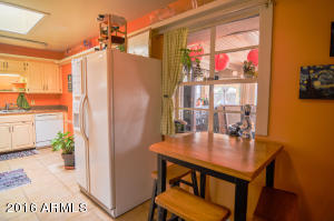 843 E Butler Dr, Phoenix, AZ 85020 photo 4