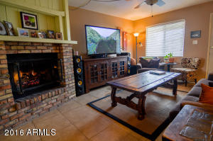 843 E Butler Dr, Phoenix, AZ 85020 photo 9