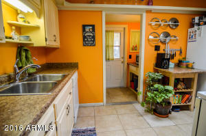 843 E Butler Dr, Phoenix, AZ 85020 photo 7