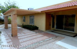 5219 E Tunder Cir, Phoenix, AZ 85044 photo 4