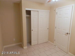 5219 E Tunder Cir, Phoenix, AZ 85044 photo 17