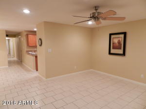 5219 E Tunder Cir, Phoenix, AZ 85044 photo 10