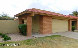 5219 E Tunder Cir, Phoenix, AZ 85044 photo 1