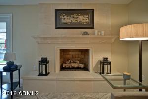 4995 E Cheery Lynn Rd, Phoenix, AZ 85018 photo 19