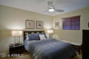 4995 E Cheery Lynn Rd, Phoenix, AZ 85018 photo 16
