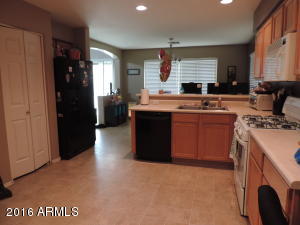 4341 E Shannon St, Gilbert, AZ 85295 photo 3
