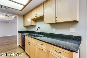 4303 E Cactus Rd #409, Phoenix, AZ 85032 photo 4