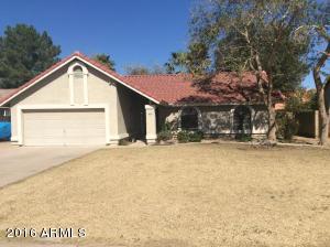 420 E Meadows Ln, Gilbert, AZ 85234 photo 1