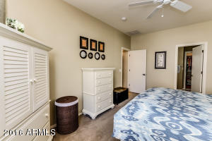2720 E Schiliro Cir, Phoenix, AZ 85032 photo 16
