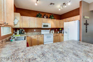 2720 E Schiliro Cir, Phoenix, AZ 85032 photo 21