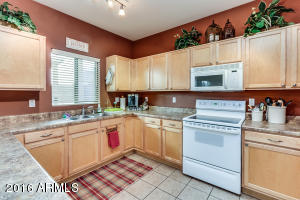 2720 E Schiliro Cir, Phoenix, AZ 85032 photo 20