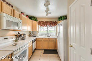 2082 E Catclaw St, Gilbert, AZ 85296 photo 12