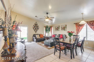 2082 E Catclaw St, Gilbert, AZ 85296 photo 3