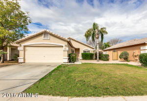 2082 E Catclaw St, Gilbert, AZ 85296 photo 1