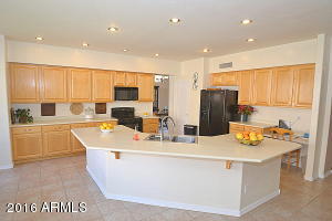 2992 E Millbrae Ln, Gilbert, AZ 85234 photo 22