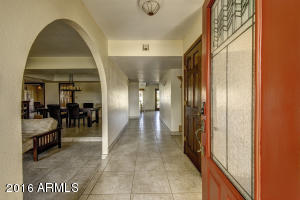 2132 E Maddock Rd, Phoenix, AZ 85086 photo 8