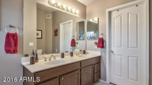 3961 Encinas Ave, Gilbert, AZ 85234 photo 16