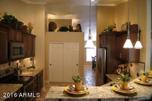 2198 E Temple Ct, Gilbert, AZ 85296 photo 3