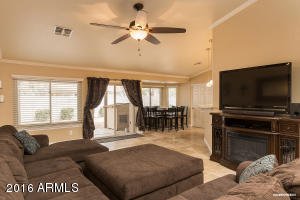 2198 E Temple Ct, Gilbert, AZ 85296 photo 5