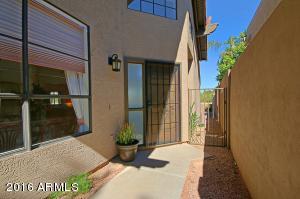 4106 E Paradise Dr, Phoenix, AZ 85028 photo 6