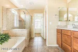 3271 E Meadowview Dr, Gilbert, AZ 85298 photo 14