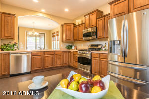 3271 E Meadowview Dr, Gilbert, AZ 85298 photo 3