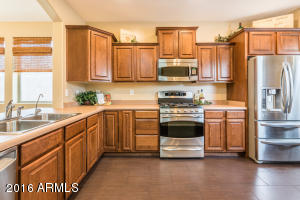 3271 E Meadowview Dr, Gilbert, AZ 85298 photo 5