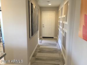 2045 E Anderson Dr, Phoenix, AZ 85022 photo 2