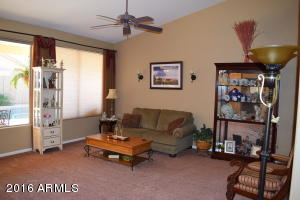 1363 E Oxford Ln, Gilbert, AZ 85295 photo 3