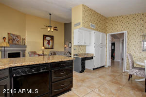 3233 E Cedarwood Ln, Phoenix, AZ 85048 photo 11