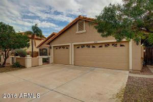 3233 E Cedarwood Ln, Phoenix, AZ 85048 photo 1