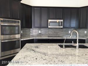 821 E Gary Ln, Phoenix, AZ 85042 photo 4