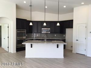 821 E Gary Ln, Phoenix, AZ 85042 photo 3