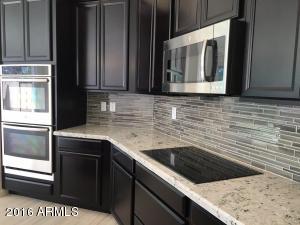 821 E Gary Ln, Phoenix, AZ 85042 photo 9