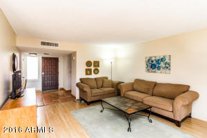 2109 E Concorda Dr, Tempe, AZ 85282 photo 2