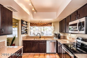 2109 E Concorda Dr, Tempe, AZ 85282 photo 5