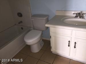 1907 E Saint Catherine Ave, Phoenix, AZ 85042 photo 7