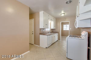 2042 E Flower St, Phoenix, AZ 85016 photo 16