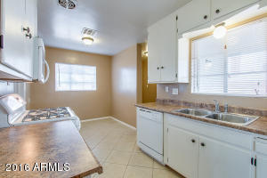 2042 E Flower St, Phoenix, AZ 85016 photo 11