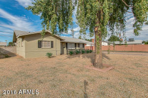 2042 E Flower St, Phoenix, AZ 85016 photo 2