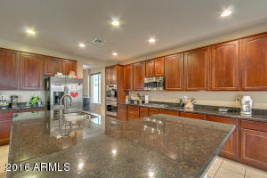 1828 E Indigo St, Gilbert, AZ 85298 photo 7