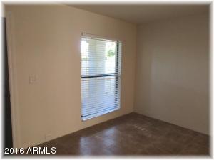 1820 E Frier Dr #2, Phoenix, AZ 85020 photo 4