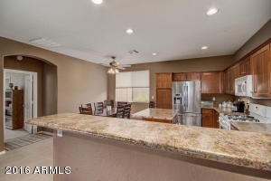 2946 E Ravenswood Dr, Gilbert, AZ 85297 photo 7